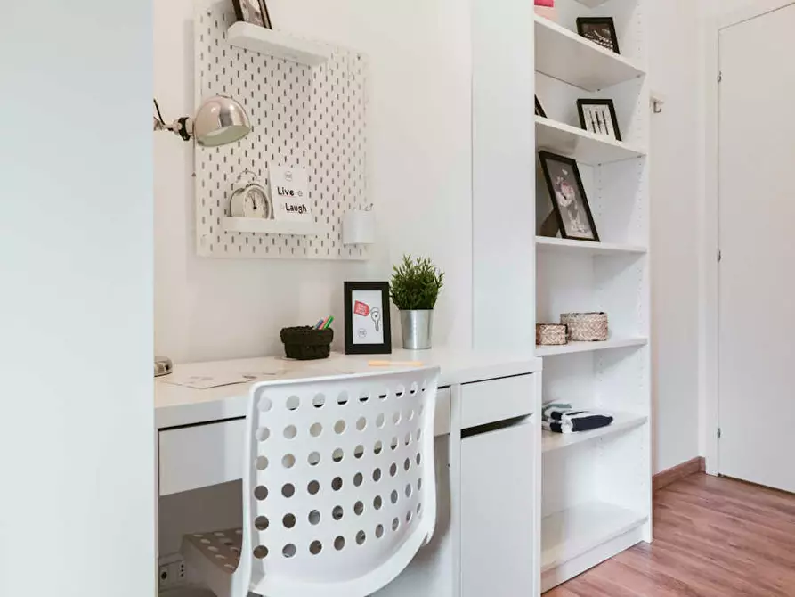 Immagine 5 di Camera in affitto  in Via Caradosso a Milano