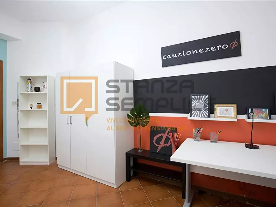 Immagine 3 di Camera in affitto  in Via Sigismondo Pandolfo Malatesta a Rimini