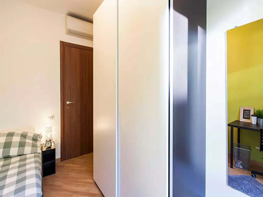 Immagine 4 di Camera in affitto  in Via Privata San Martiniano a Milano