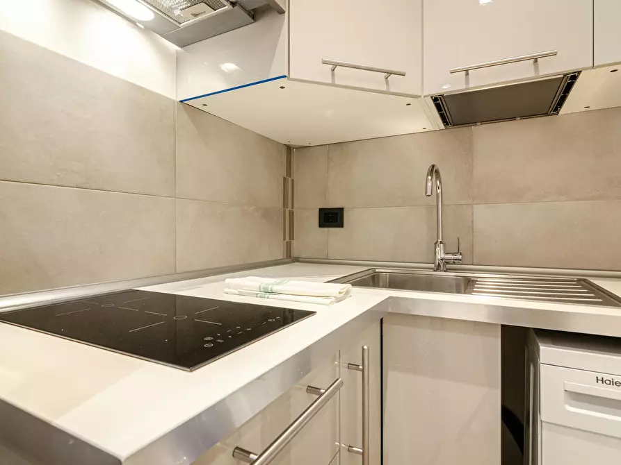 Immagine 6 di Appartamento in affitto  in Via Piella a Bologna