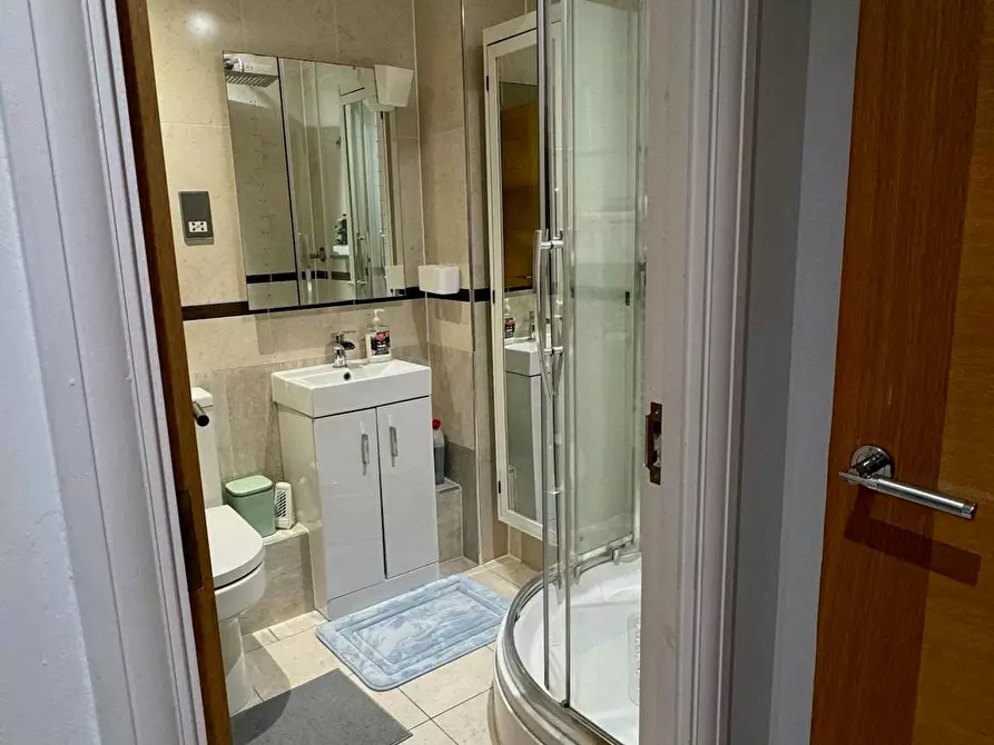 Immagine 9 di Appartamento in affitto  in Constable Mews a Bromley
