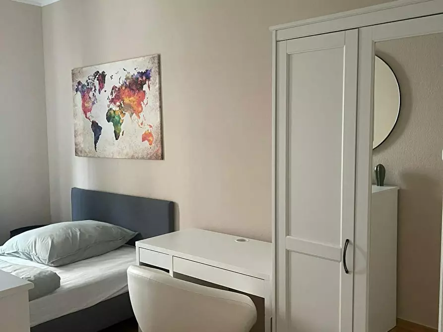 Immagine 2 di Camera in affitto  in Wiesenau a Frankfurt am Main