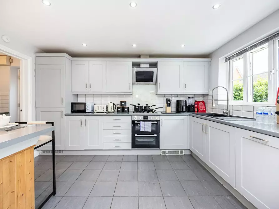Immagine 5 di Casa indipendente in affitto  in Violet Court a Sittingbourne