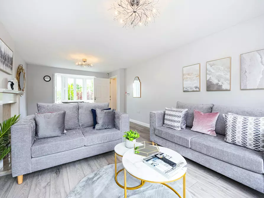 Immagine 3 di Casa indipendente in affitto  in Violet Court a Sittingbourne