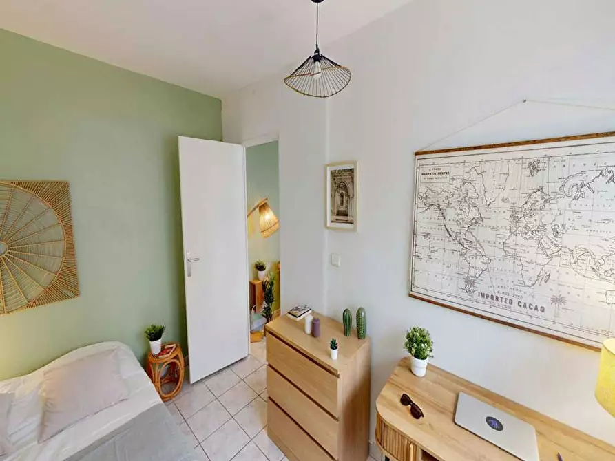 Immagine 2 di Appartamento in affitto  in Rue du Jardin public a Bordeaux