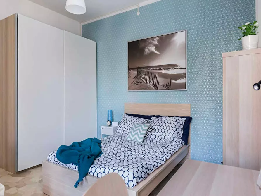 Immagine 3 di Camera in affitto  in Via Salvatore Barzilai a Milano