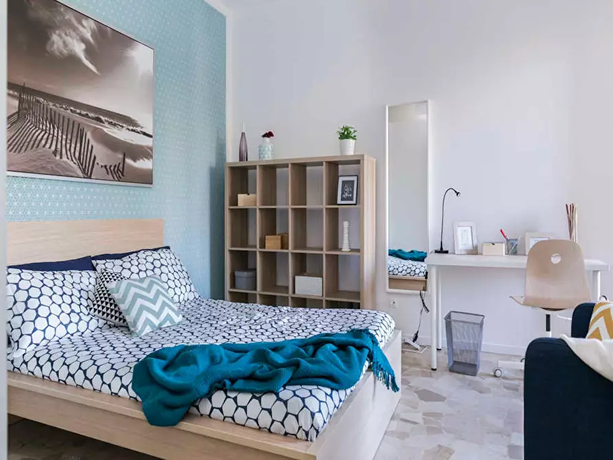 Immagine 2 di Camera in affitto  in Via Salvatore Barzilai a Milano