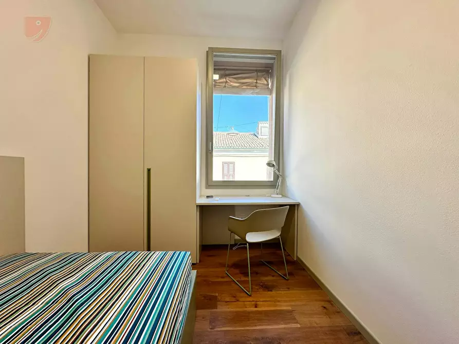 Immagine 5 di Camera in affitto  in Via Montebello a Ferrara