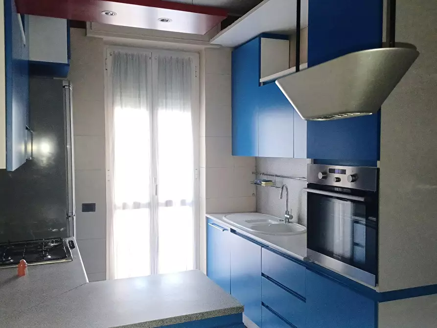 Immagine 2 di Camera in affitto  in Via Adelaide Bono Cairoli a Milano