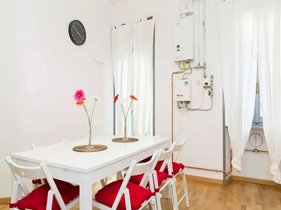 Immagine 10 di Camera in affitto  in Via Larga a Milano