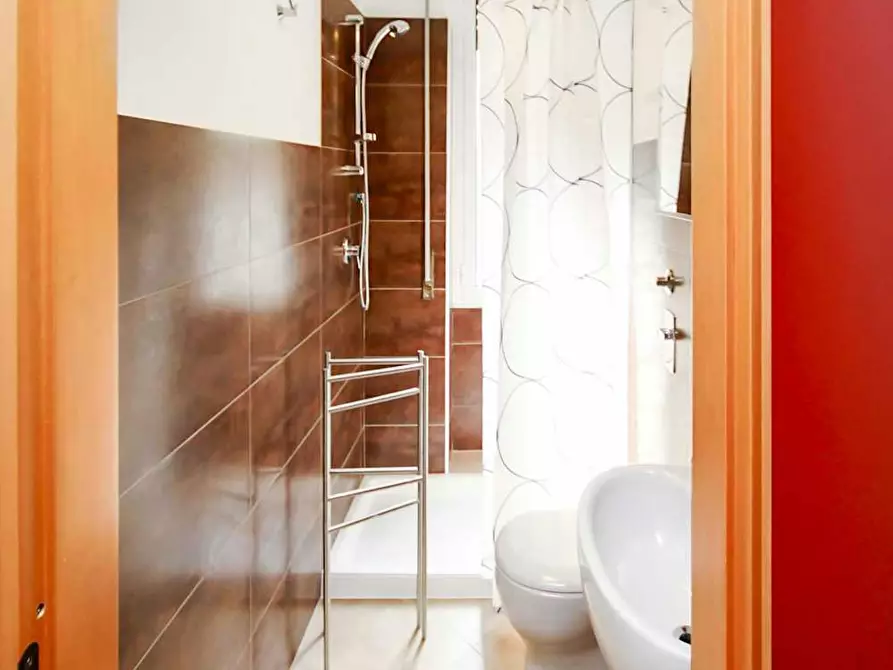 Immagine 6 di Camera in affitto  in Via Giuseppe Bruschetti a Milano