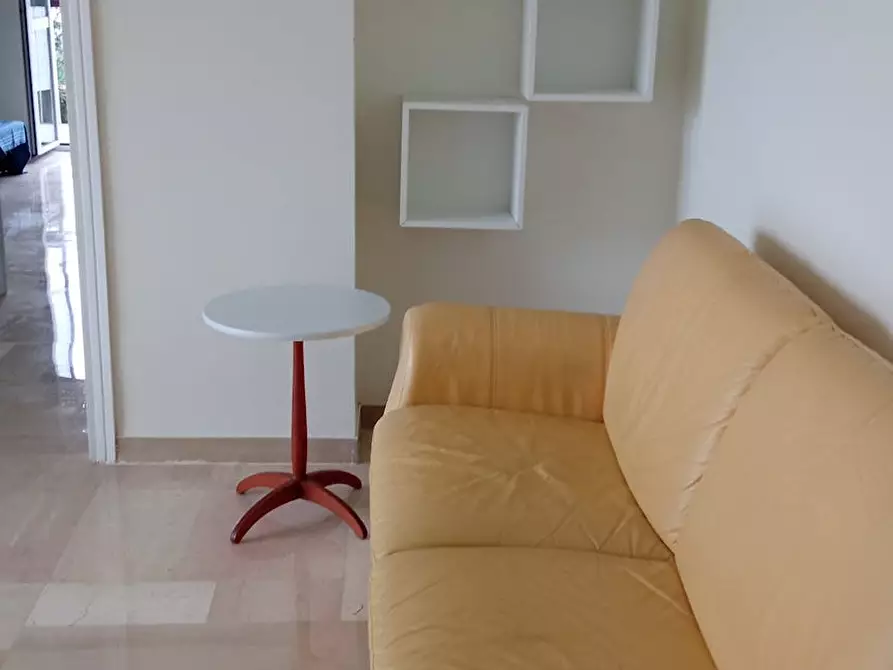 Immagine 10 di Appartamento in affitto  in Via Valle Antrona a Milano