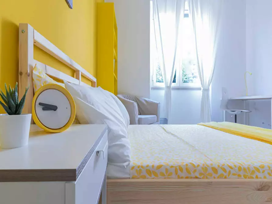 Immagine 4 di Camera in affitto  in Via Pisanello a Milano