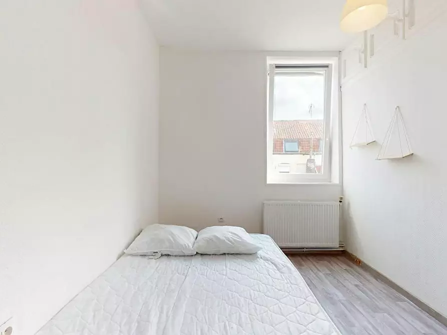 Immagine 2 di Camera in affitto  in Rue Nabuchodonosor a Roubaix