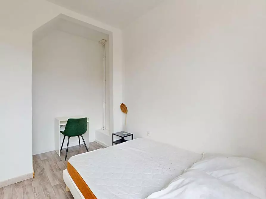 Immagine 4 di Camera in affitto  in Rue Nabuchodonosor a Roubaix