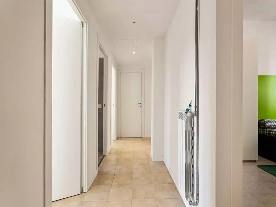 Immagine 10 di Camera in affitto  in Via Pantigliate a Milano