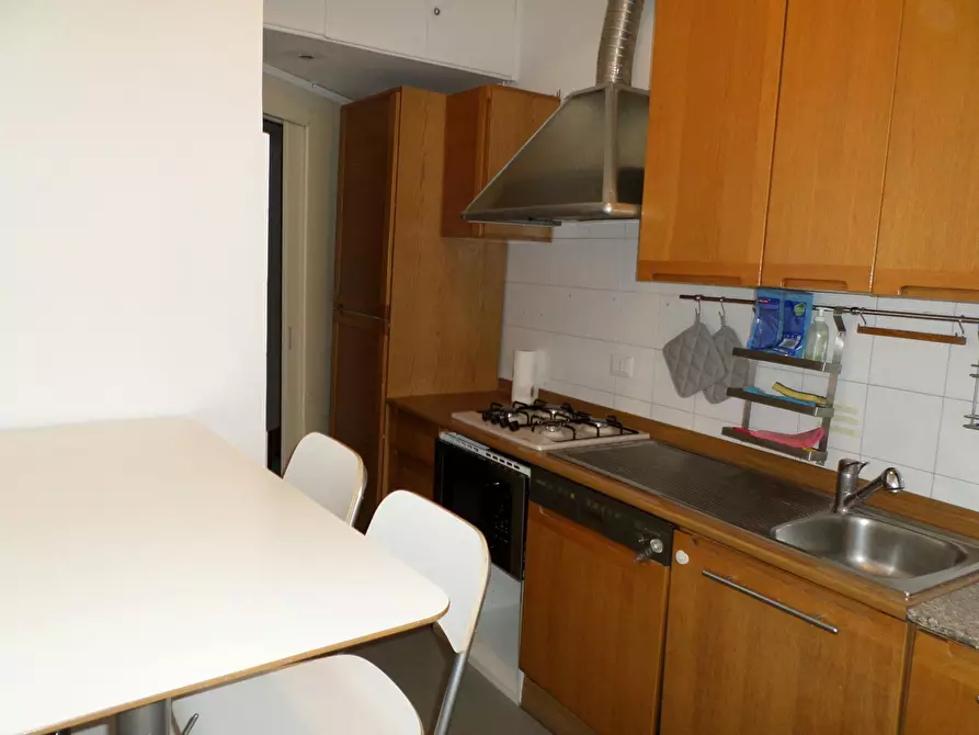 Immagine 6 di Appartamento in affitto  in Via Vallazze a Milano