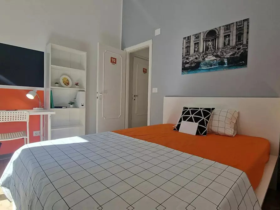 Immagine 6 di Camera in affitto  in Via Sabotino a Roma