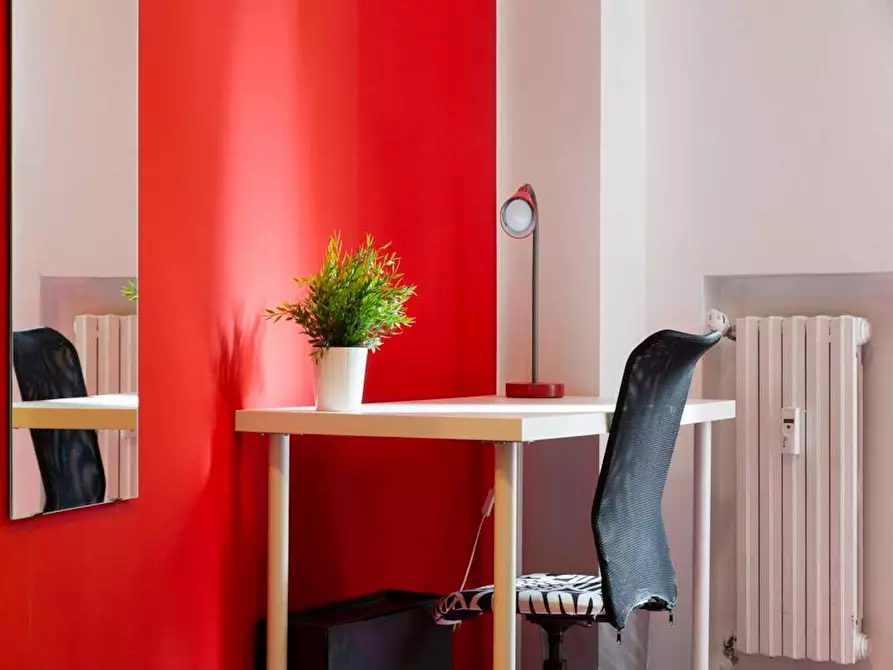 Immagine 5 di Camera in affitto  in Viale Papiniano a Milano