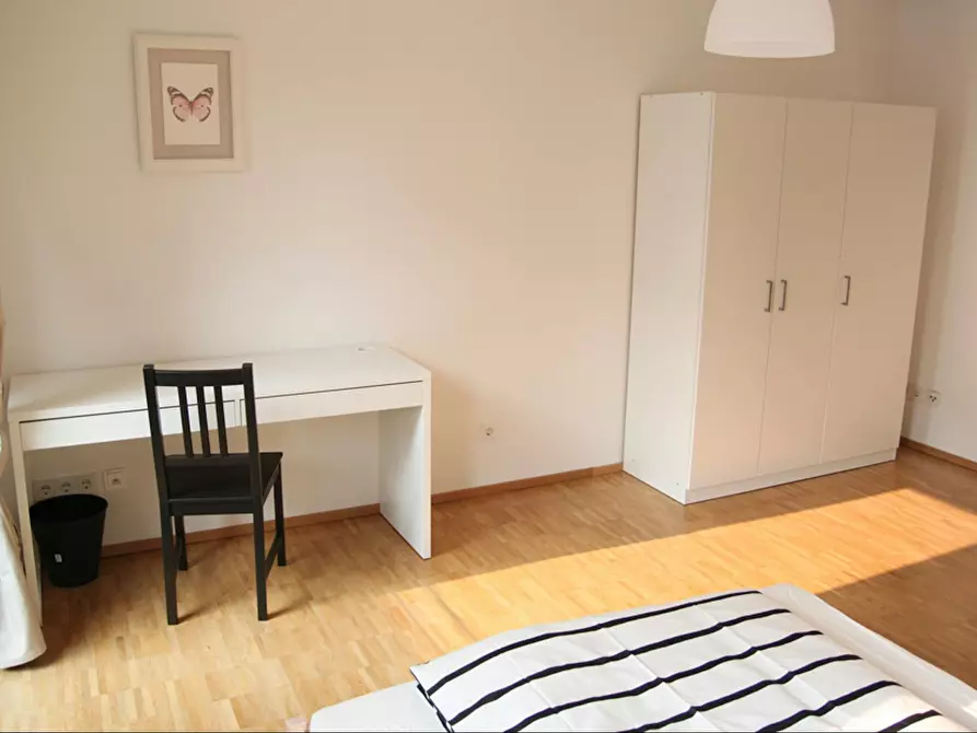 Immagine 2 di Camera in affitto  in Schellerdamm a Hamburg Sinstorf