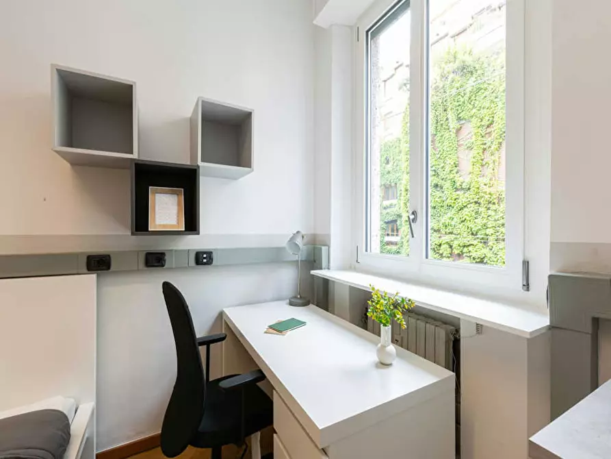 Immagine 5 di Camera in affitto  in Via Nino Bixio a Milano