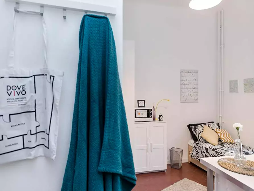 Immagine 5 di Appartamento in affitto  in Via Paolo Bassi a Milano