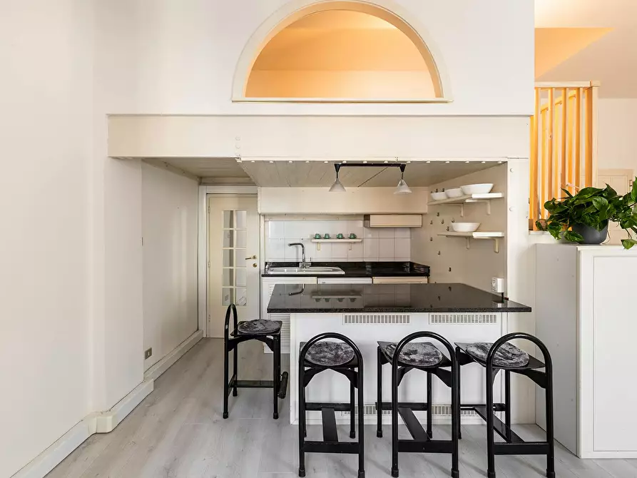 Immagine 4 di Appartamento in affitto  in Via Castiglione a Bologna