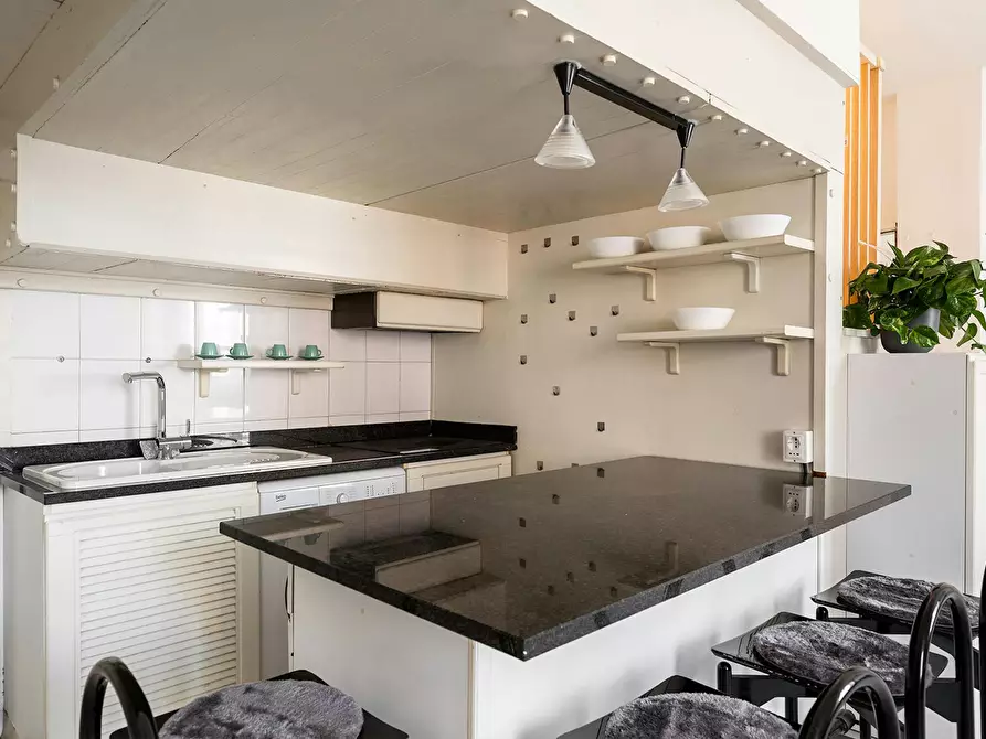 Immagine 5 di Appartamento in affitto  in Via Castiglione a Bologna