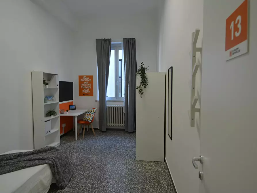 Immagine 5 di Camera in affitto  in Vicolo Franco Villa a Reggio Nell'emilia