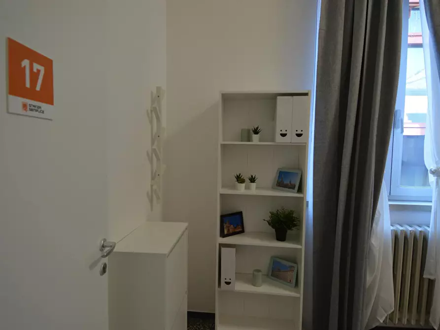 Immagine 4 di Camera in affitto  in Vicolo Franco Villa a Reggio Nell'emilia