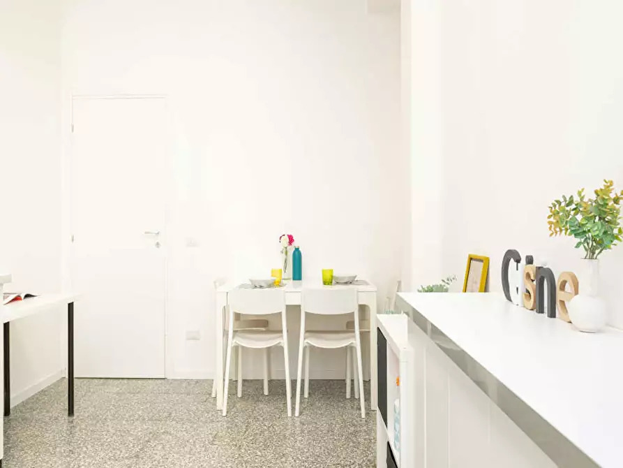 Immagine 8 di Camera in affitto  in Corso Magenta a Milano