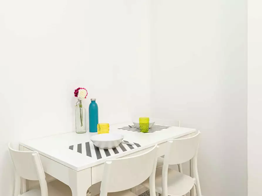 Immagine 9 di Camera in affitto  in Corso Magenta a Milano