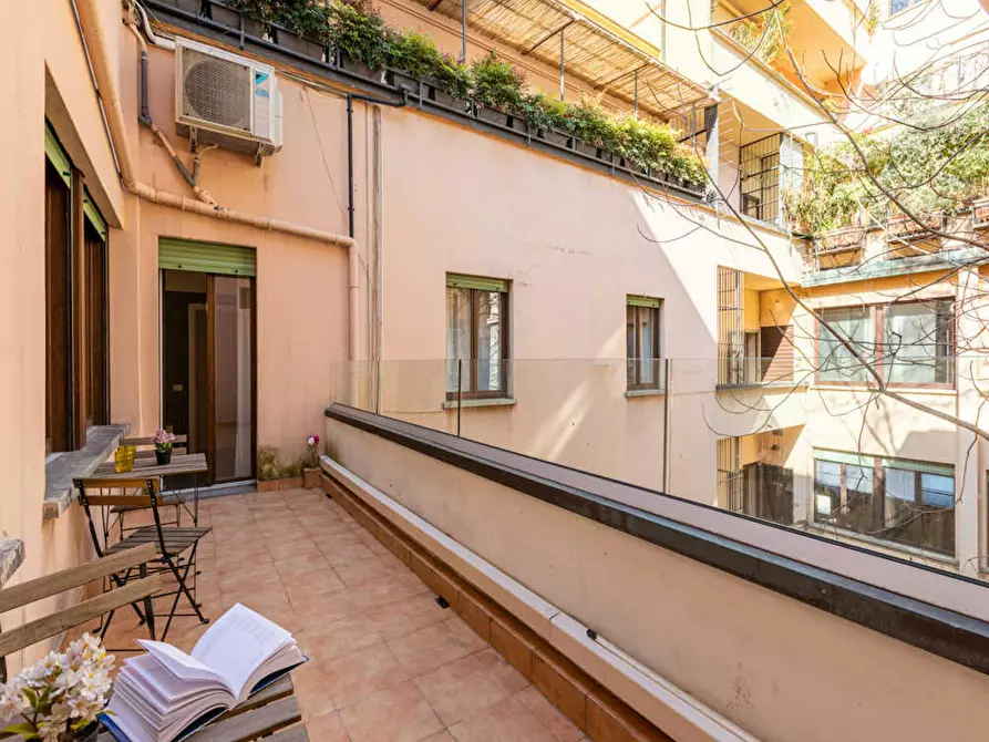 Immagine 10 di Camera in affitto  in Corso Magenta a Milano