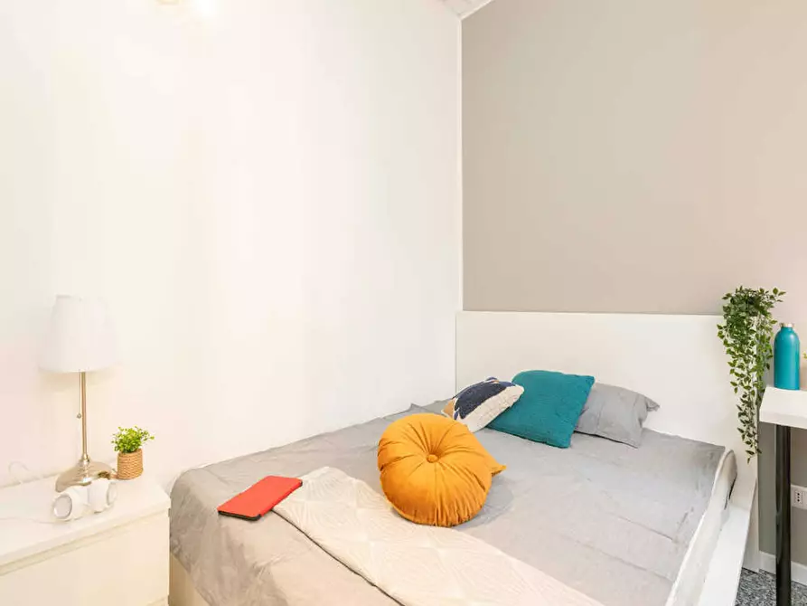 Immagine 4 di Camera in affitto  in Corso Magenta a Milano