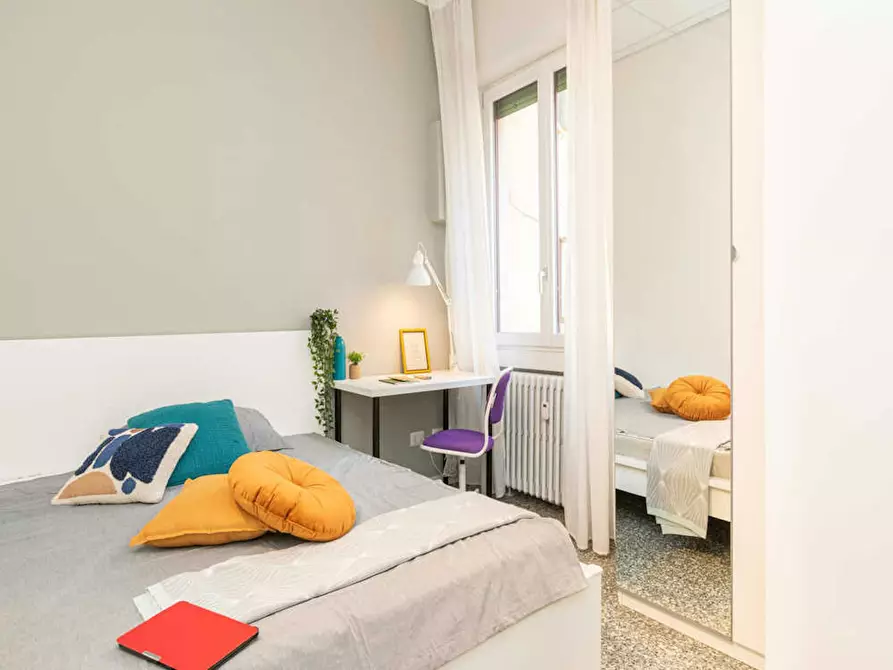 Immagine 8 di Camera in affitto  in Corso Magenta a Milano