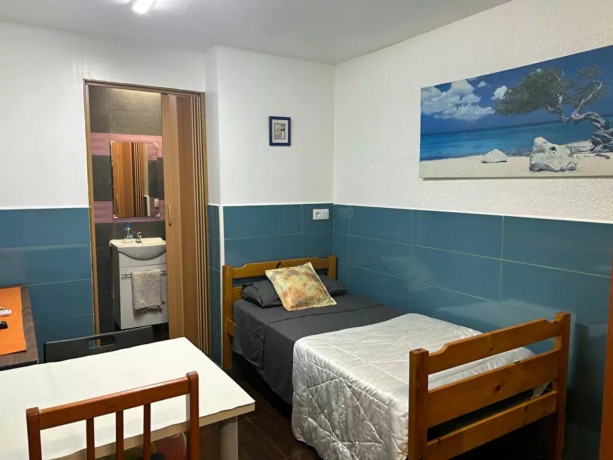 Immagine 2 di Appartamento in affitto  in Carrer de Sants a Barcelona
