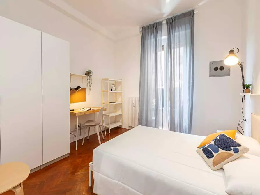 Immagine 2 di Camera in affitto  in Via Carlo Boncompagni a Milano