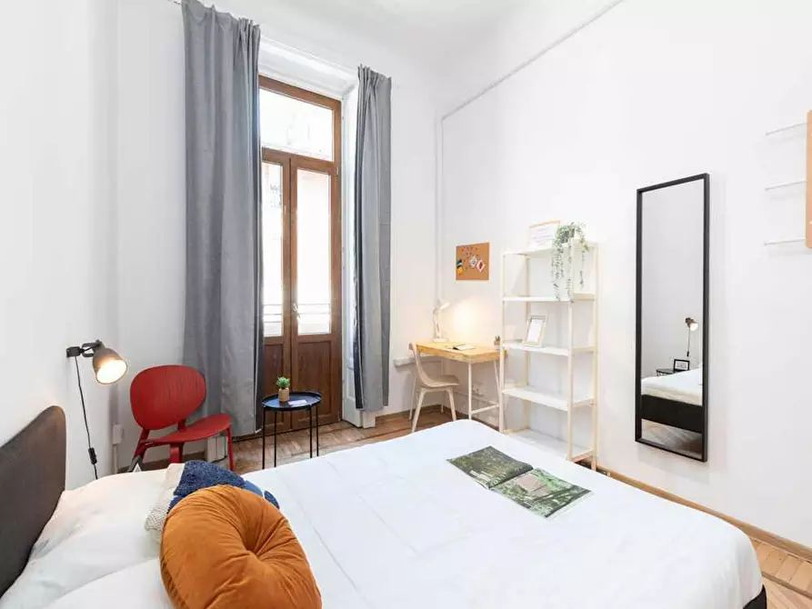 Immagine 3 di Camera in affitto  in Via Macedonio Melloni a Milano