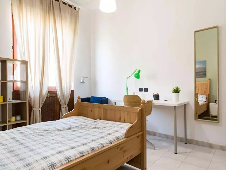 Immagine 4 di Camera in affitto  in Piazza Cartagine a Milano