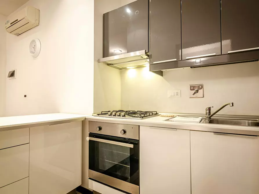 Immagine 10 di Appartamento in affitto  in Via Guido Zucchini a Bologna