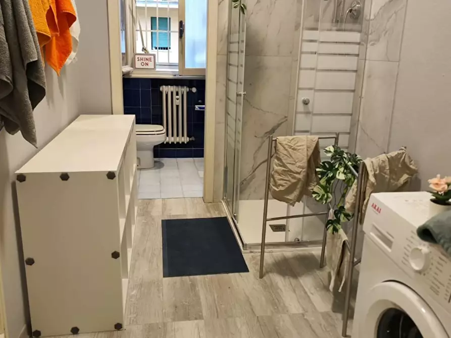 Immagine 4 di Camera in affitto  in Viale Alfredo Oriani a Bologna