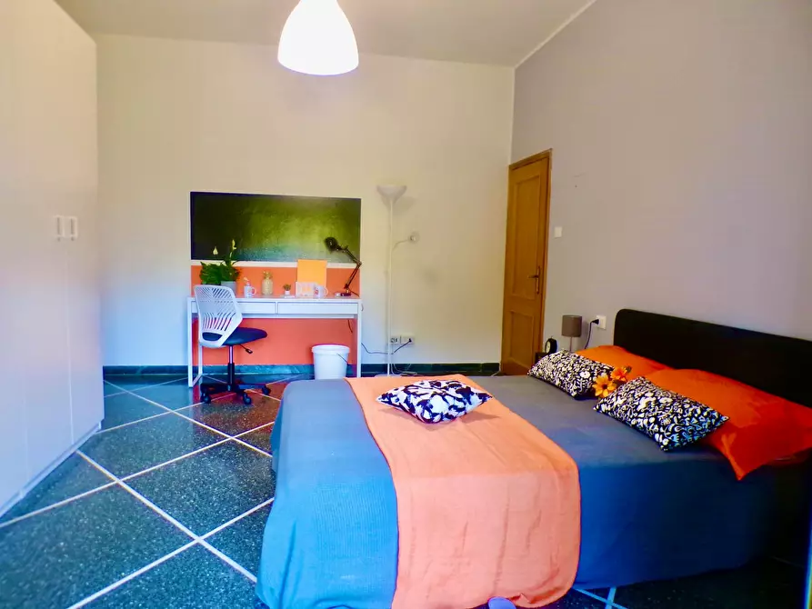 Immagine 2 di Camera in affitto  in Viale Alfredo Oriani a Bologna