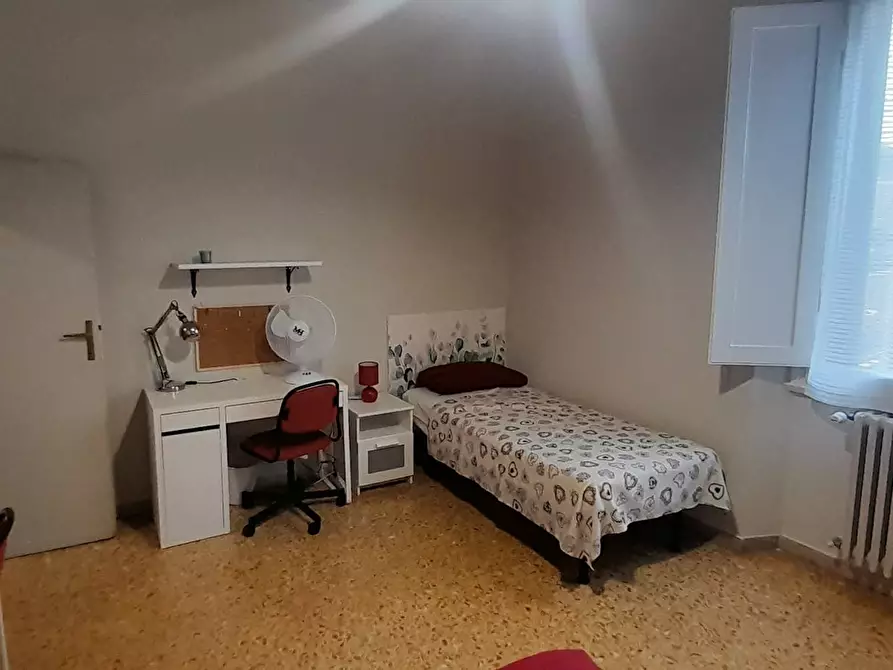 Immagine 1 di Camera condivisa in affitto  in Via Paolo Toscanelli a Firenze