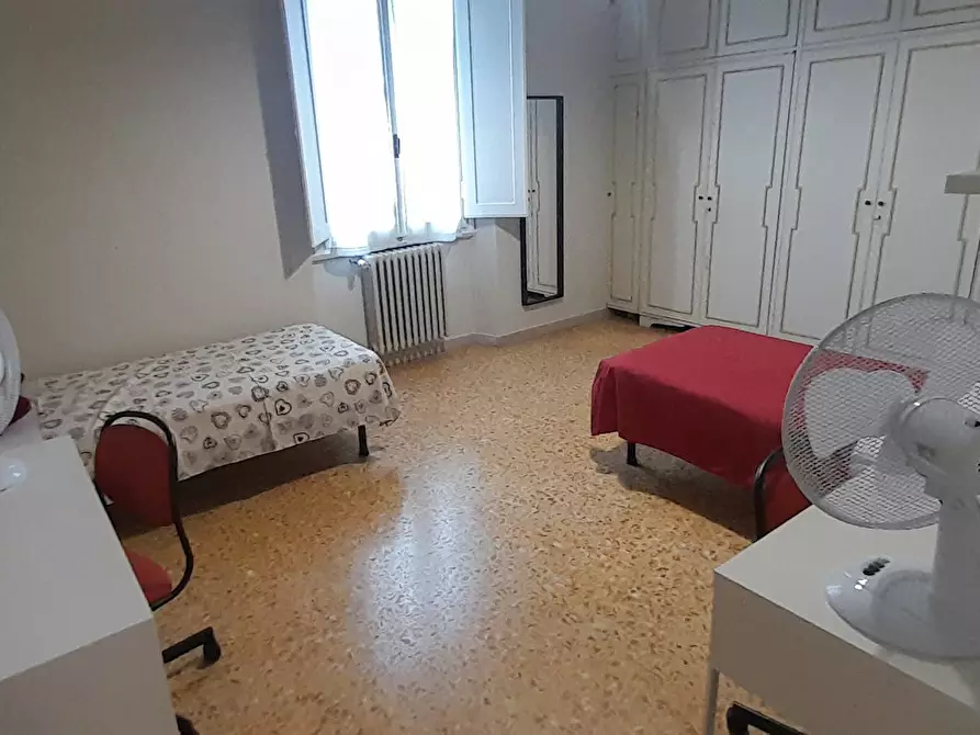 Immagine 3 di Camera condivisa in affitto  in Via Paolo Toscanelli a Firenze