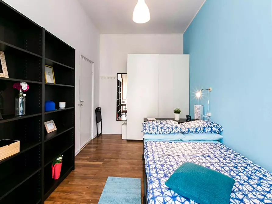 Immagine 2 di Camera in affitto  in Viale Beatrice d'Este a Milano