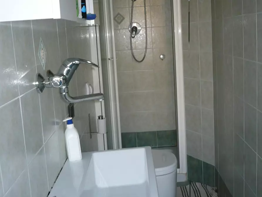 Immagine 5 di Camera in affitto  in Via Giovanni Montemartini a Milano