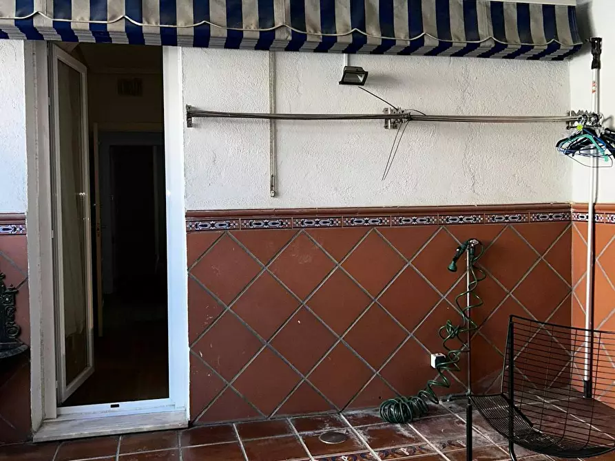 Immagine 4 di Camera in affitto  in Calle Roma a Madrid