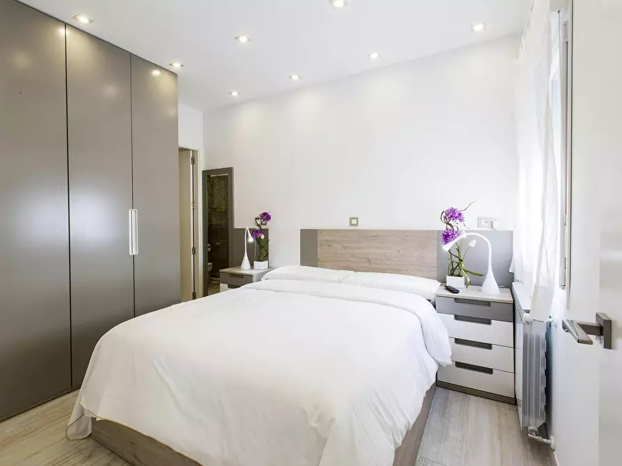 Immagine 8 di Appartamento in affitto  in Calle de Alcalá a Madrid