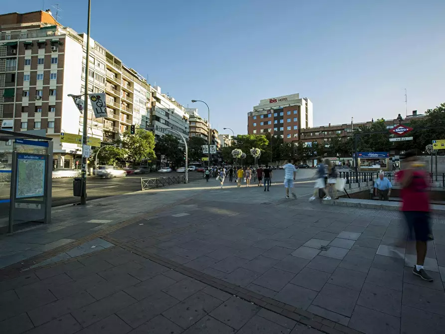 Immagine 9 di Appartamento in affitto  in Calle de Alcalá a Madrid