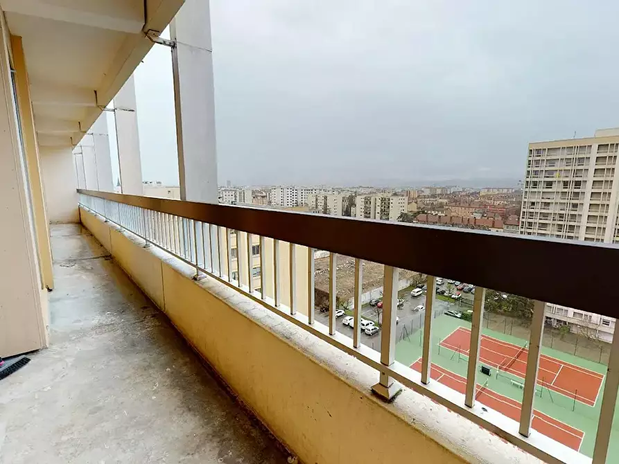 Immagine 5 di Camera in affitto  in Rue de la Baïsse a Villeurbanne